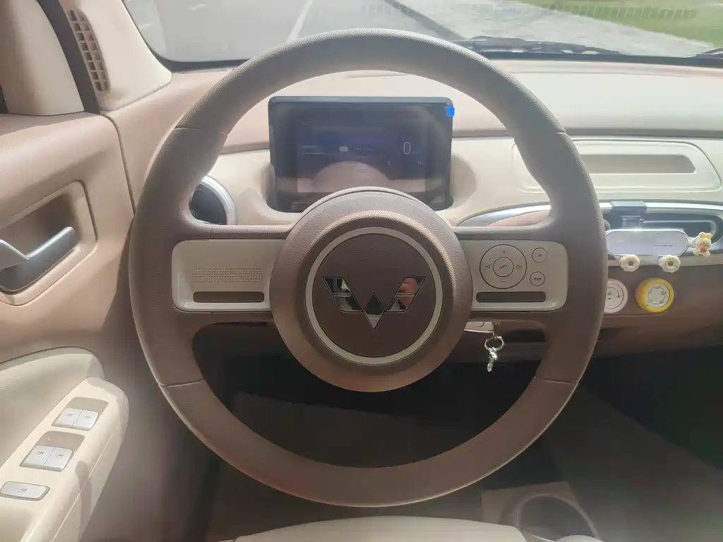 Wuling MINIEV 2025