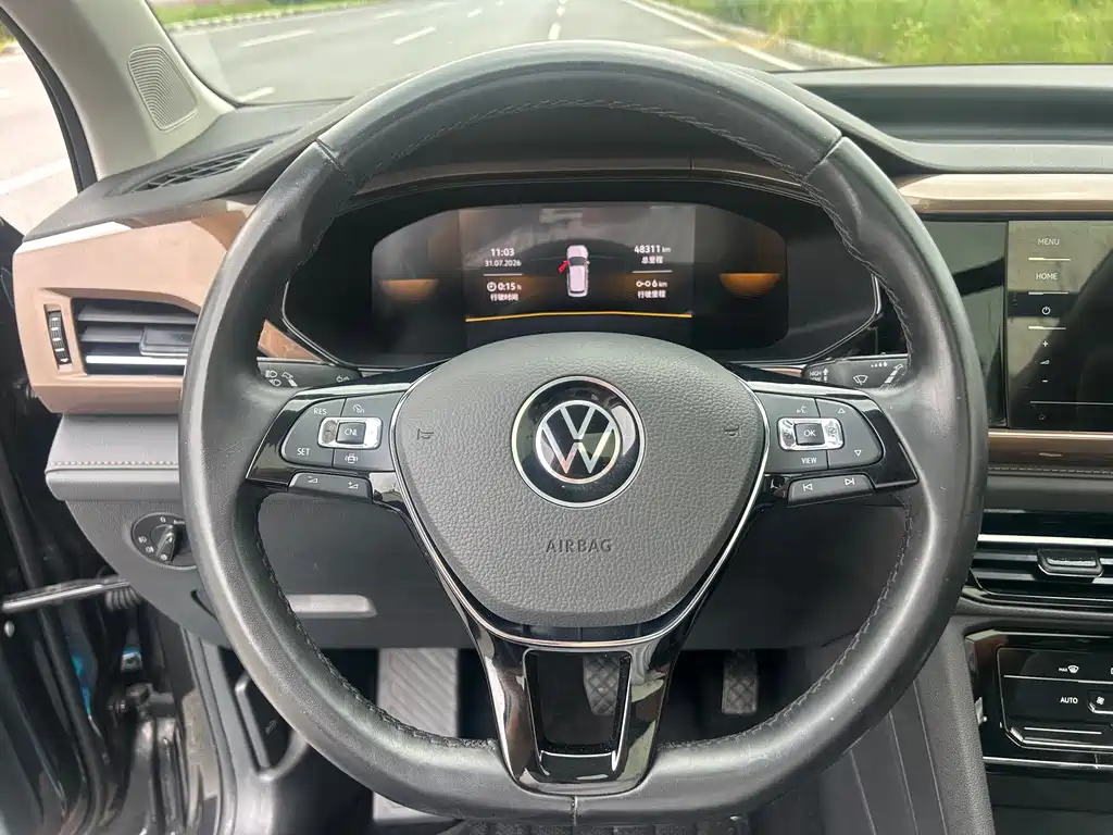 Volkswagen Tharu 2023 — фото 14