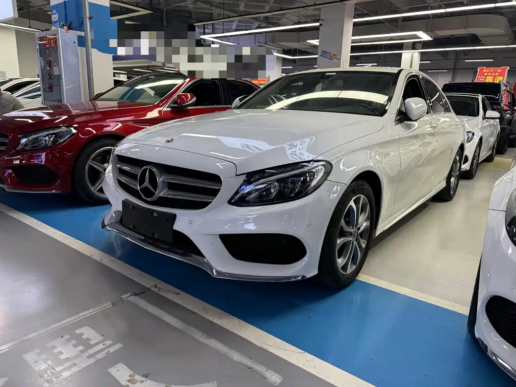 Mercedes-Benz C-Class 2018