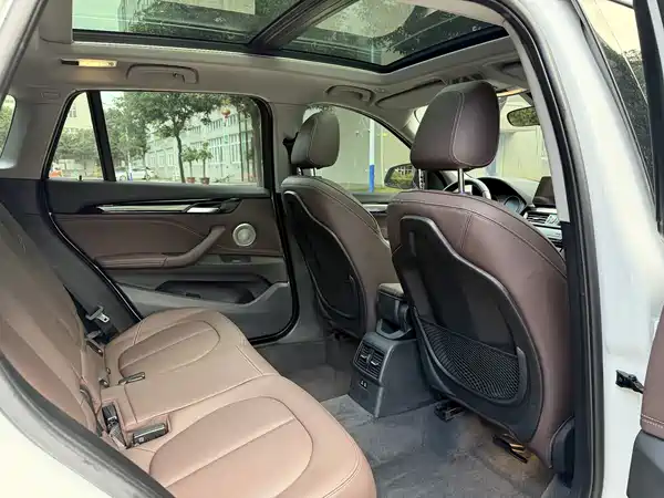 BMW X1 2021