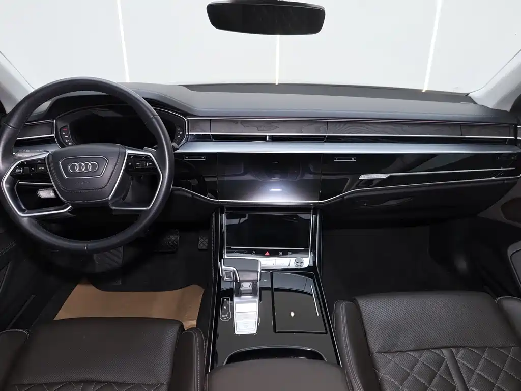 Audi A8 2024 — фото 18