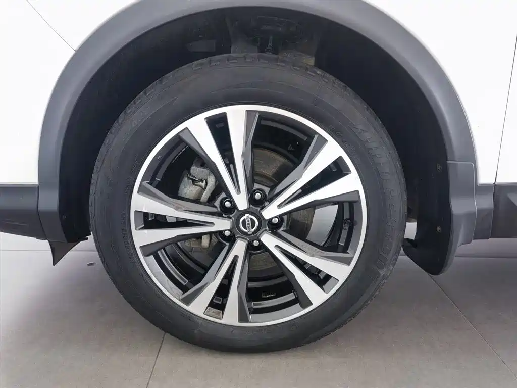 Nissan Qashqai 2021 — фото 17