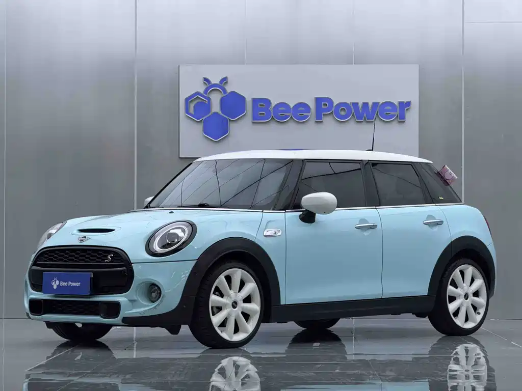 MINI MINI 2021