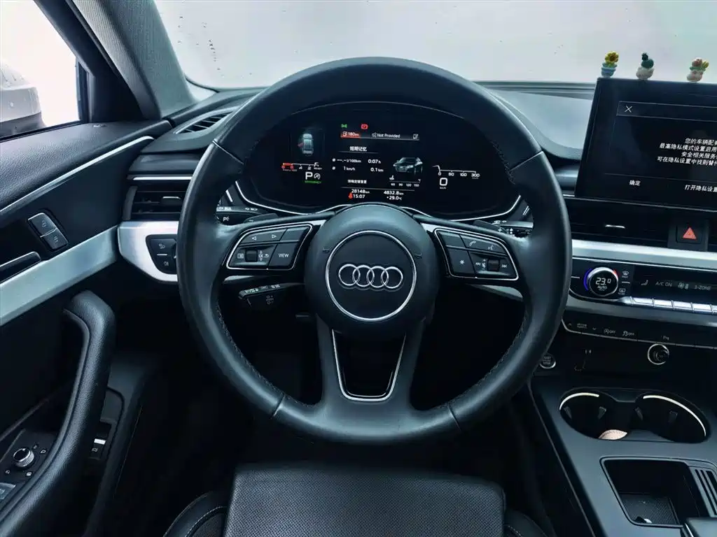 Audi A4L 2024 — фото 12