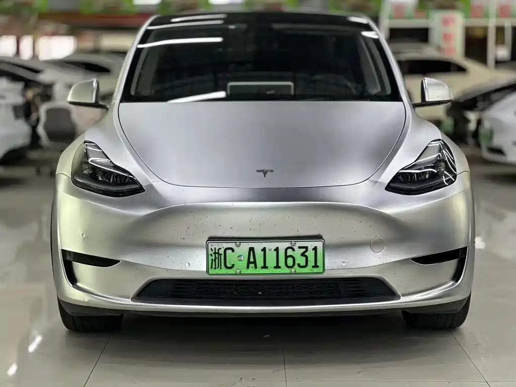 Tesla Model Y 2022 — фото 2