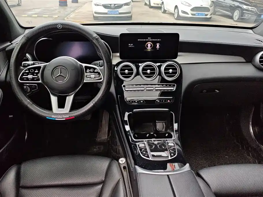 Mercedes-Benz GLC 2022 — фото 12