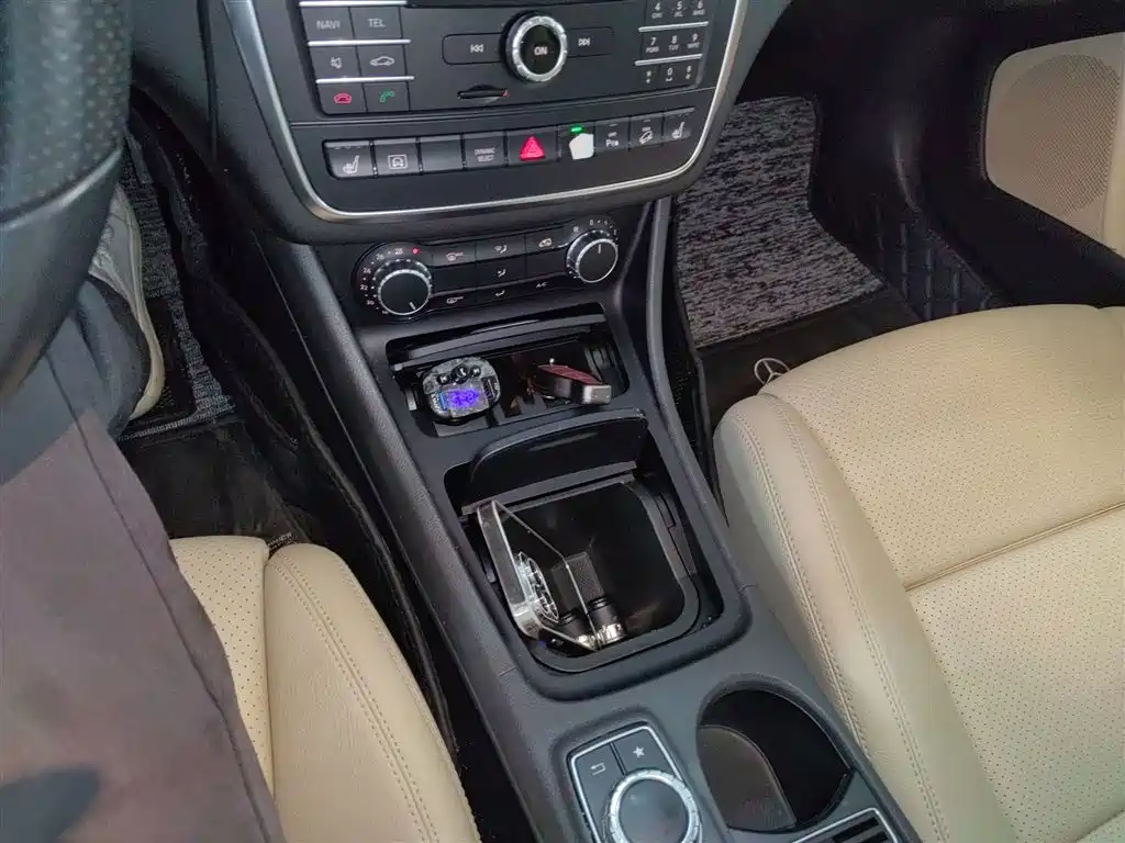 Mercedes-Benz GLA 2017 — фото 14