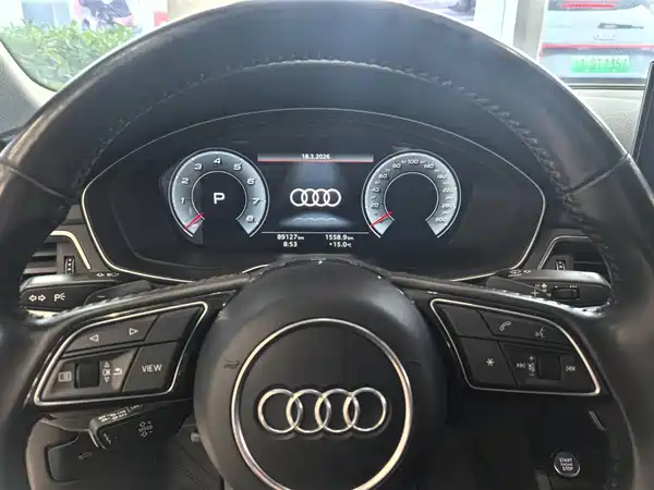 Audi A4L 2021