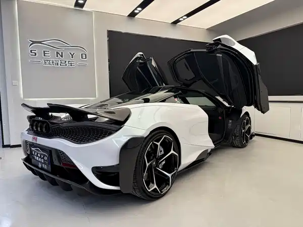 McLaren 720S 2019