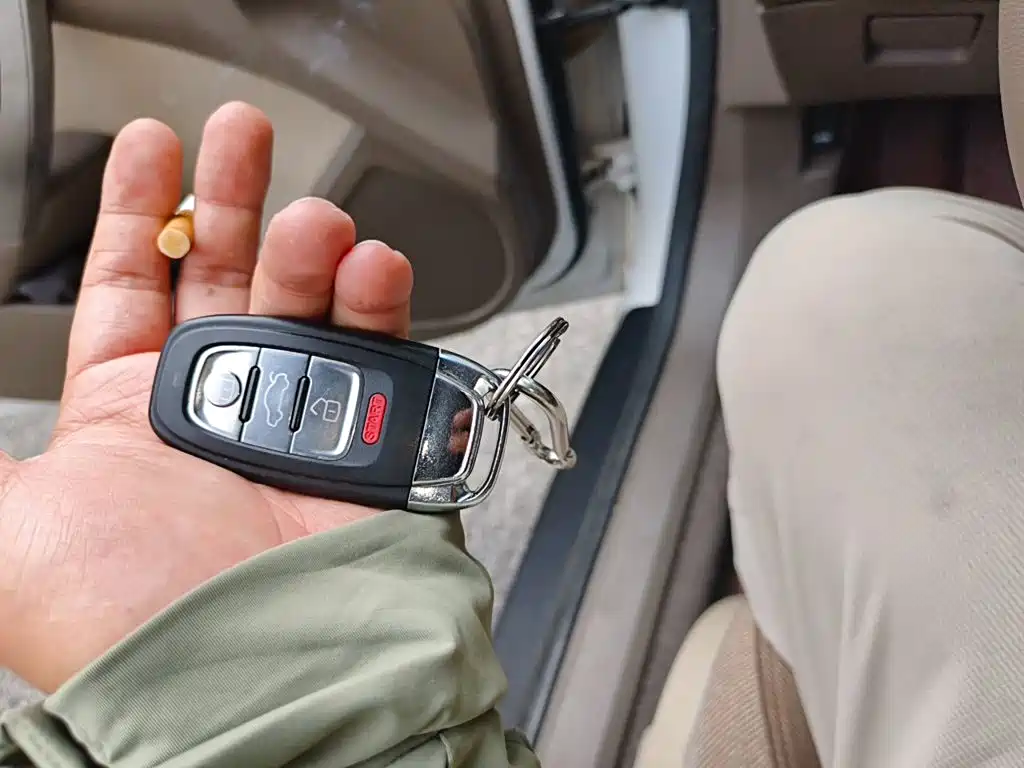 Buick Excelle 2014 — фото 12