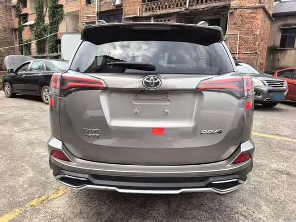 Toyota RAV4 2016
