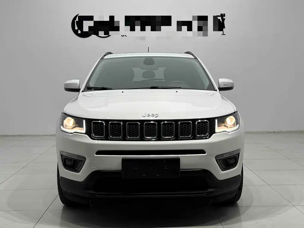 Jeep Compass 2020 — фото 2