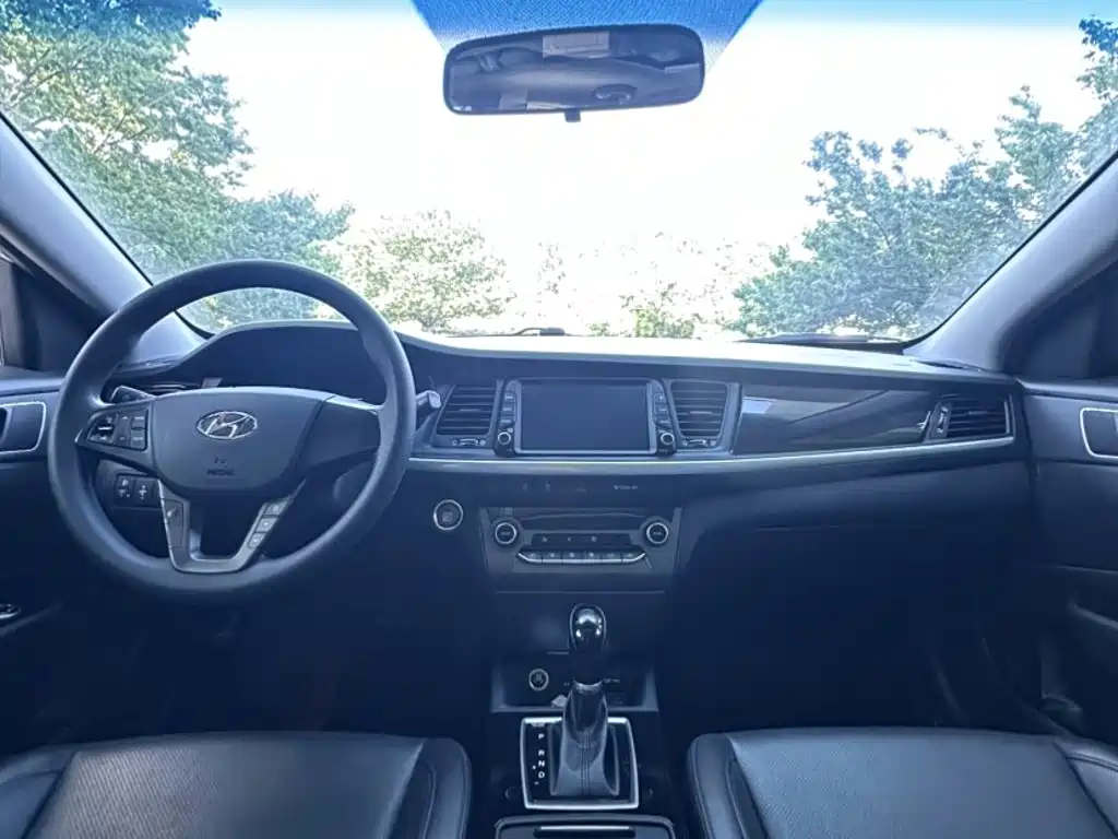 Hyundai Mistra 2017 — фото 12