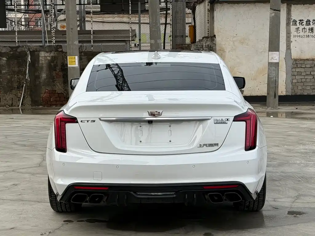 Cadillac CT5 2022 — фото 9