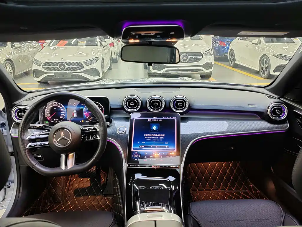Mercedes-Benz C-Class 2023 — фото 11