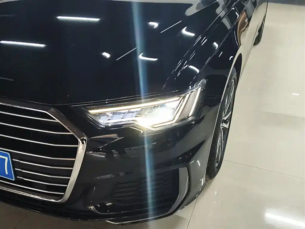 Audi A6L 2021 — фото 18