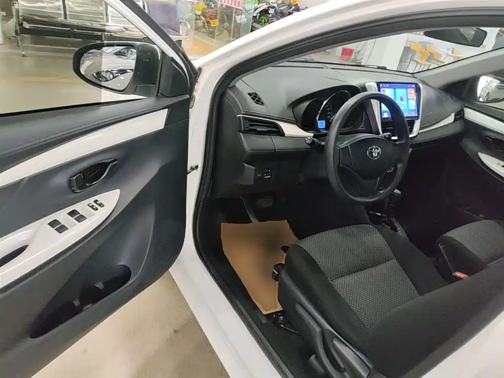 Toyota Vios FS 2020 — фото 16