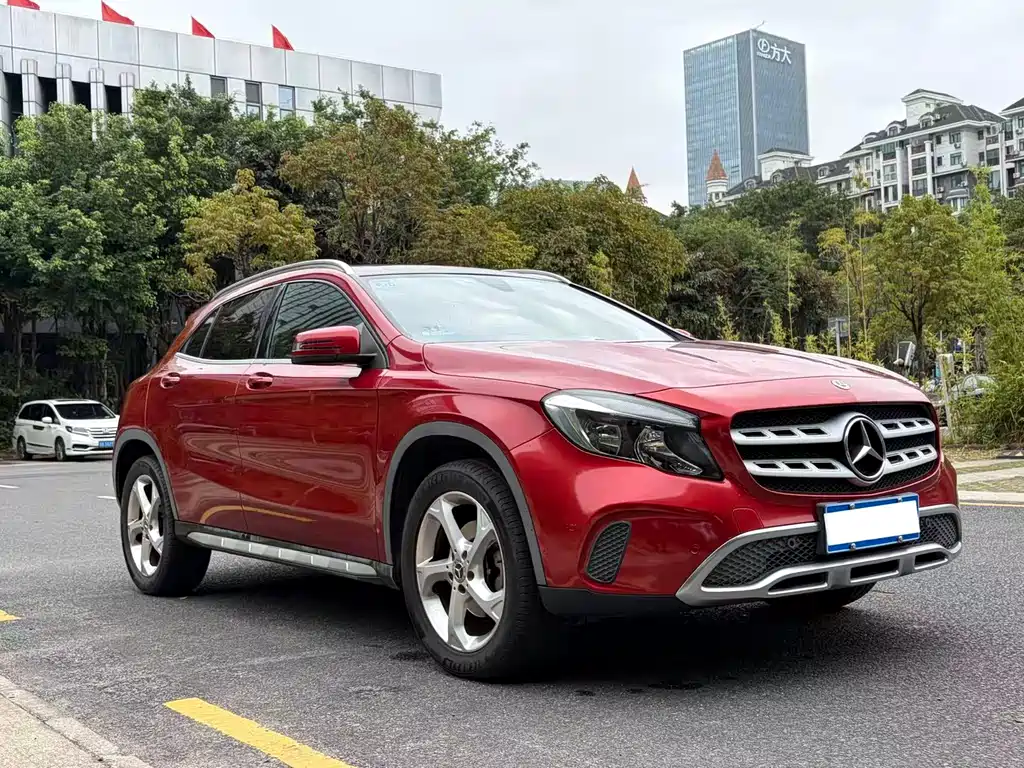 Mercedes-Benz GLA 2018 — фото 3