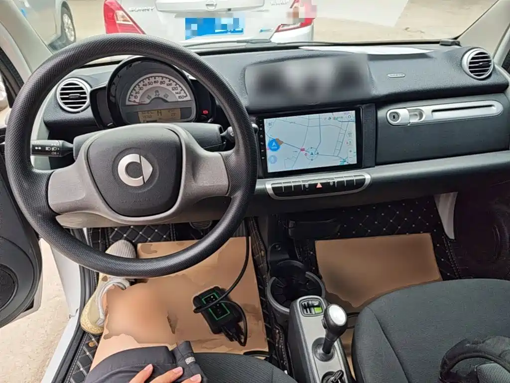 smart Fortwo 2014 — фото 10