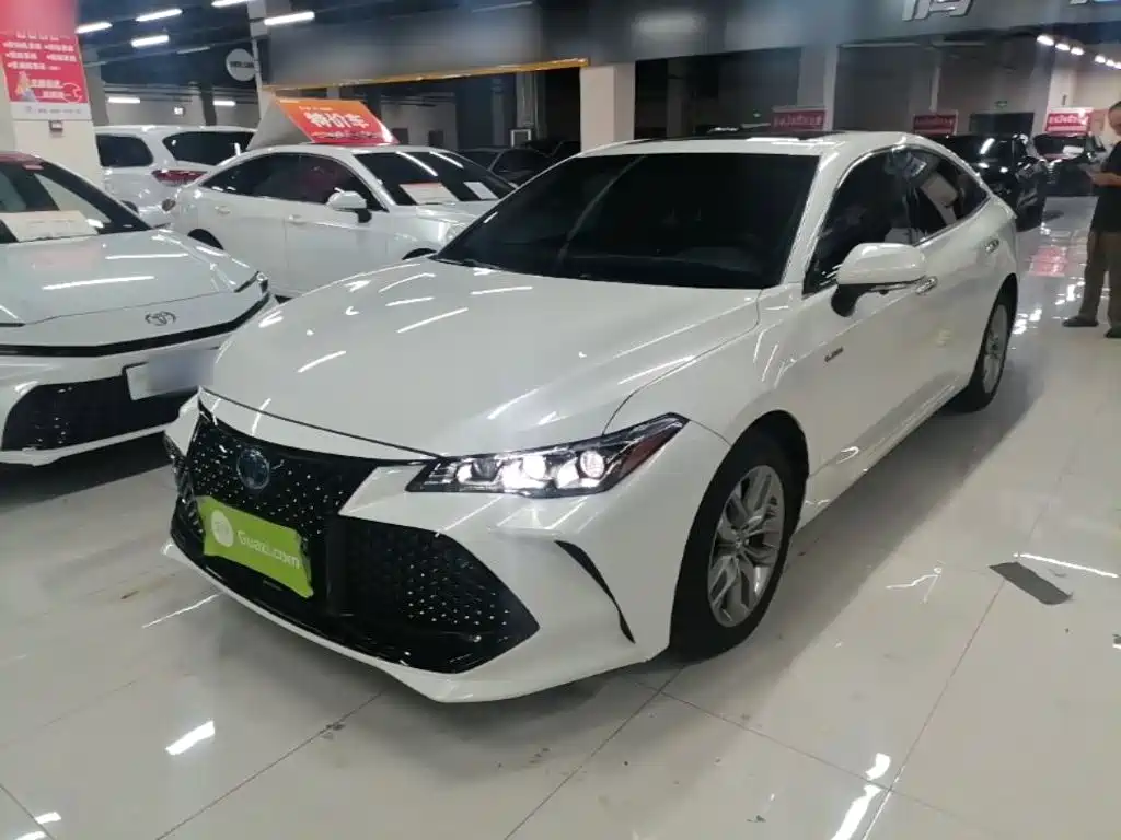 Toyota Avalon 2019 — фото 2