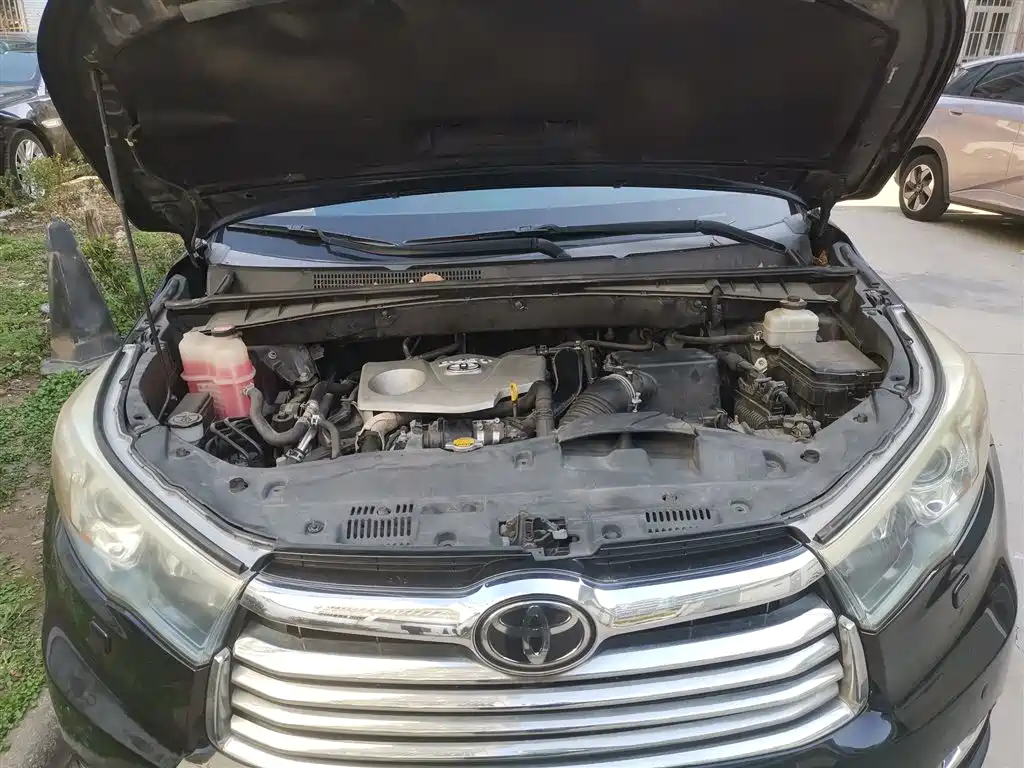 Toyota Highlander 2016 — фото 11