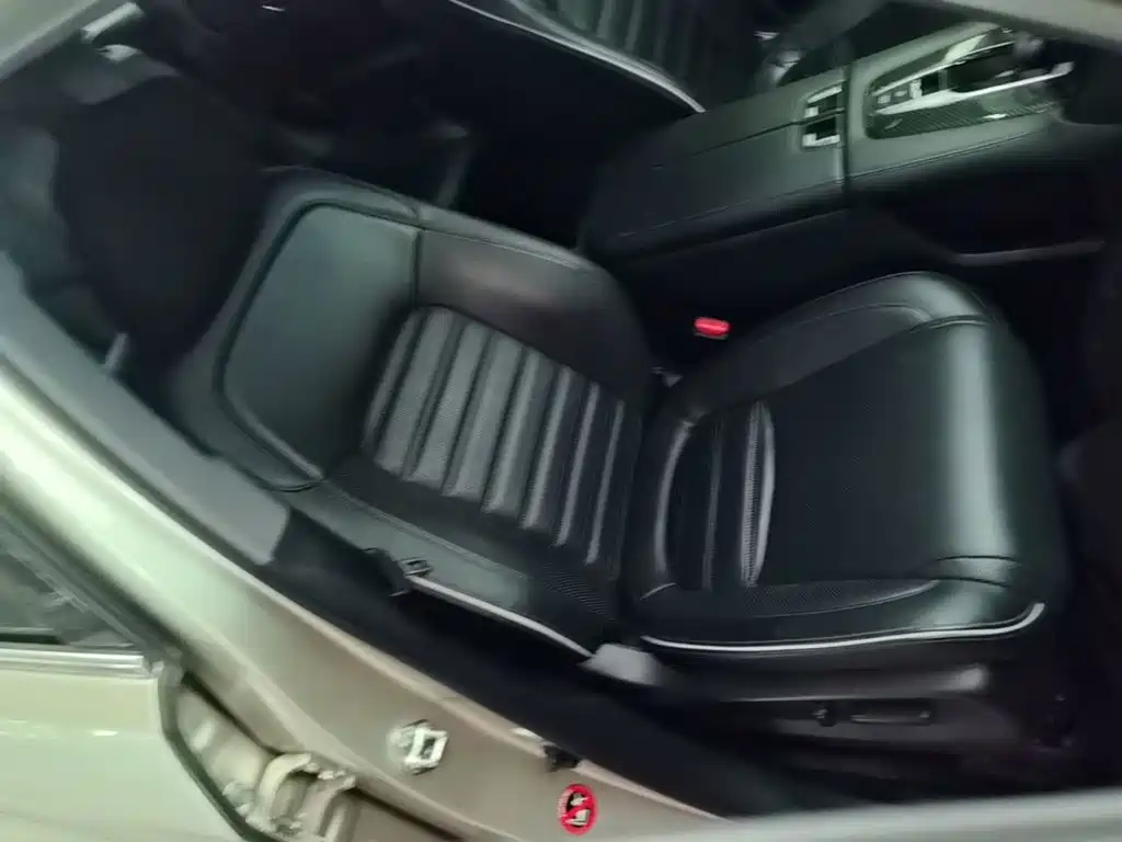 Honda UR-V 2017 — фото 25