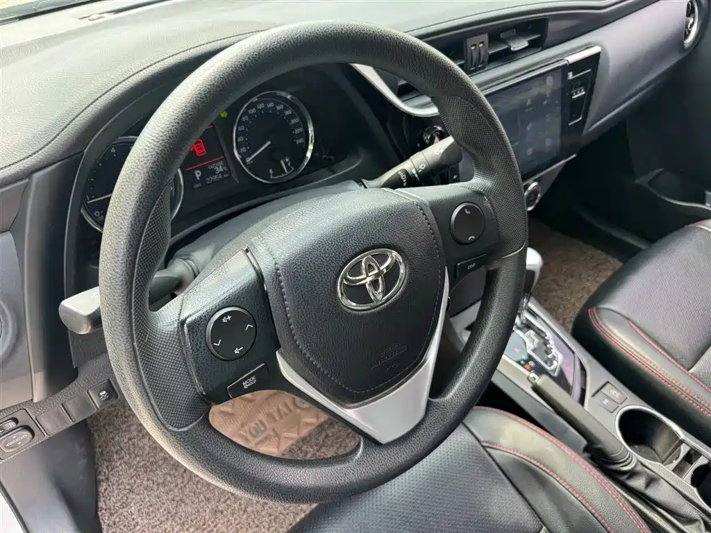 Toyota Corolla 2019 — фото 12