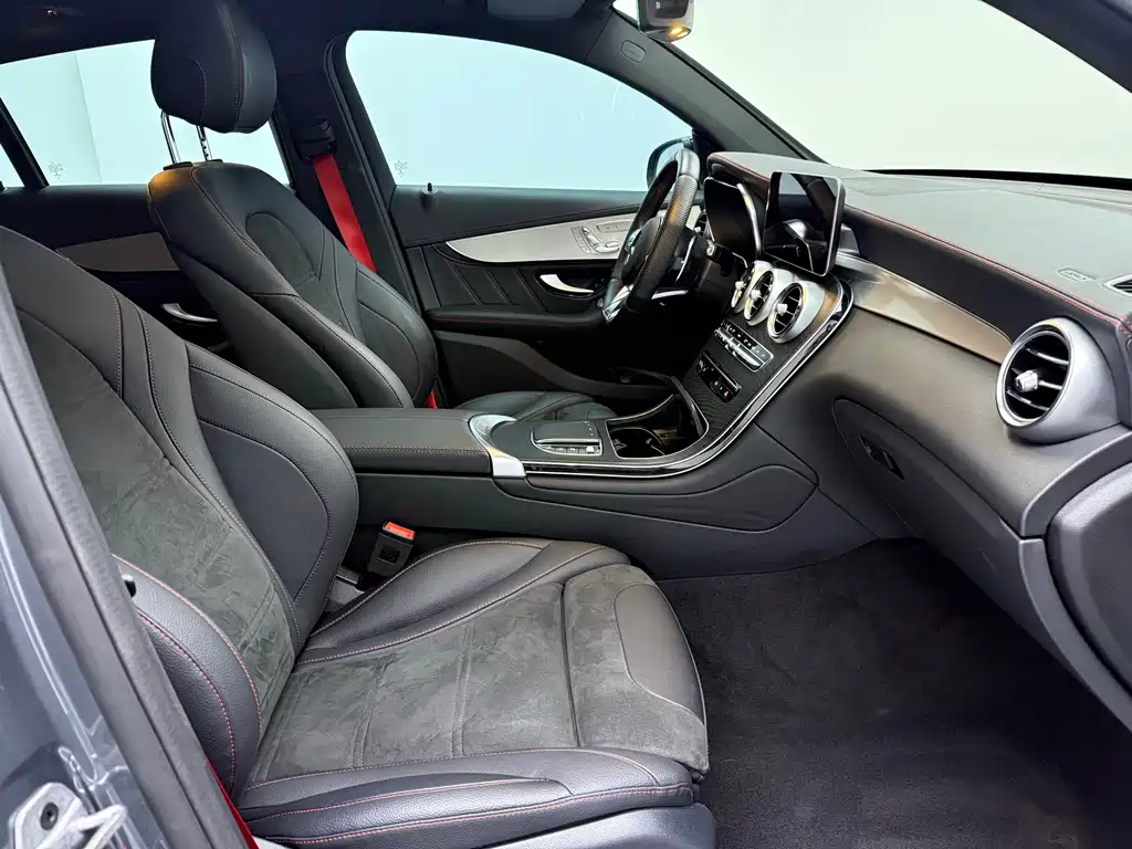 Mercedes-Benz GLC Coupe AMG 2022 — фото 11