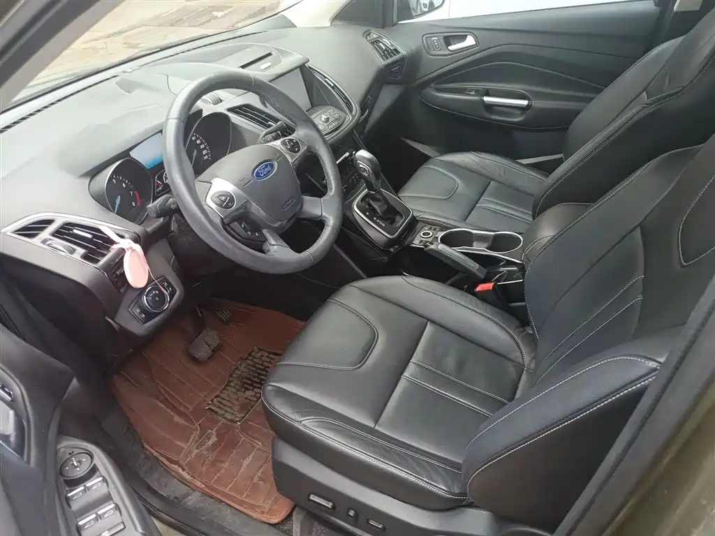Ford Kuga 2014 — фото 16