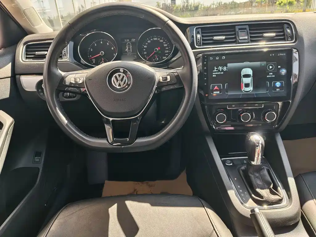 Volkswagen Sagitar 2018 — фото 20