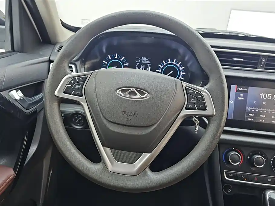 Chery Tiggo 3 2018 — фото 15