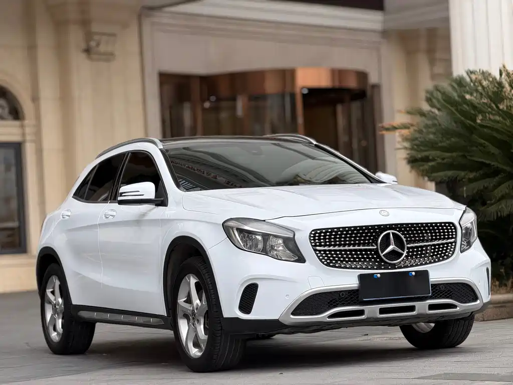Mercedes-Benz GLA 2019