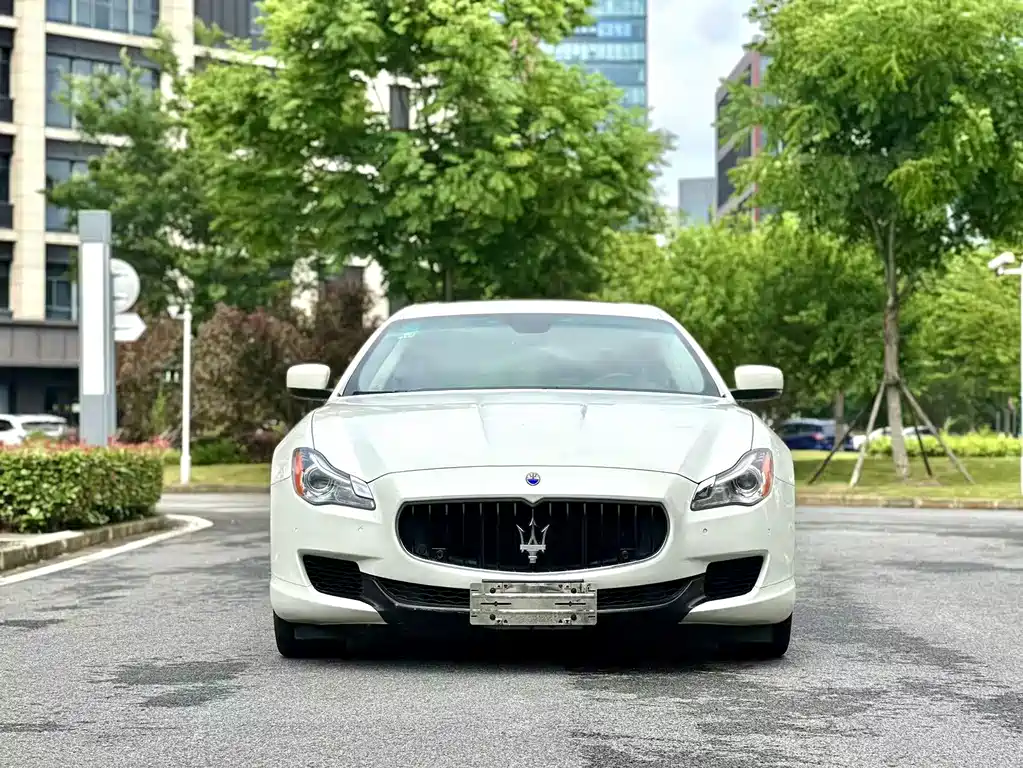 Maserati Quattroporte 2016 — фото 2