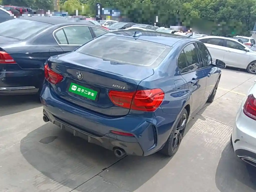 BMW 1 Series 2021