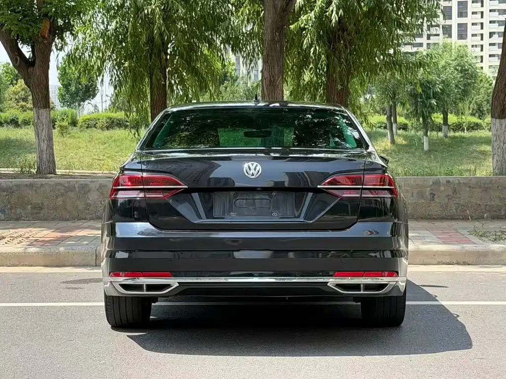 Volkswagen Phideon 2018 — фото 8