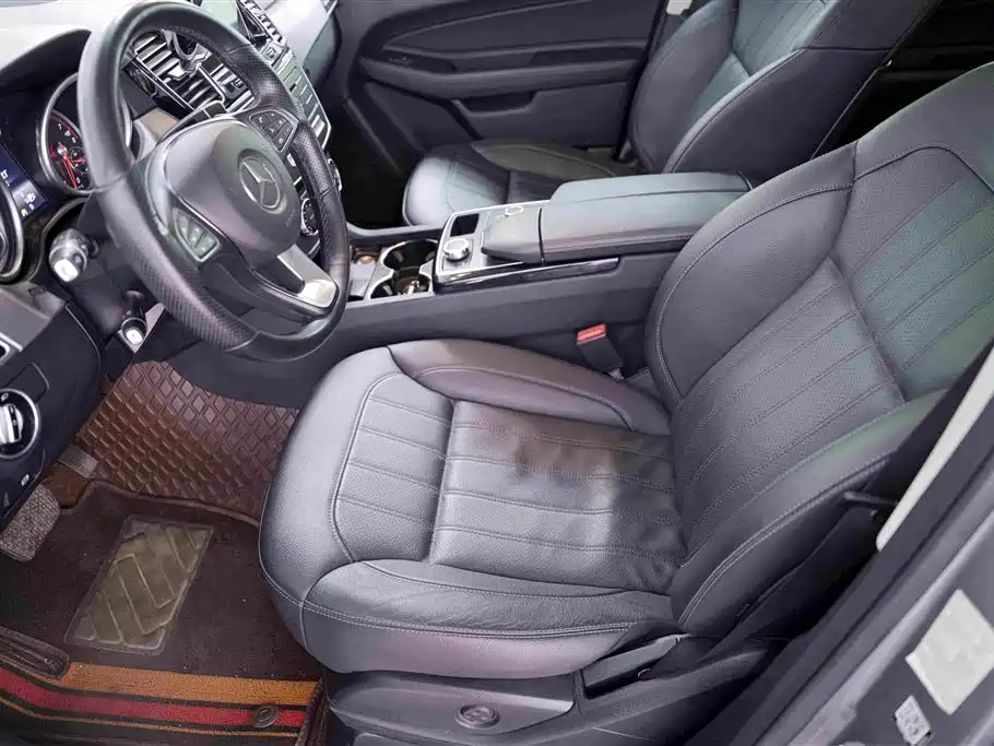 Mercedes-Benz GLE 2016 — фото 14
