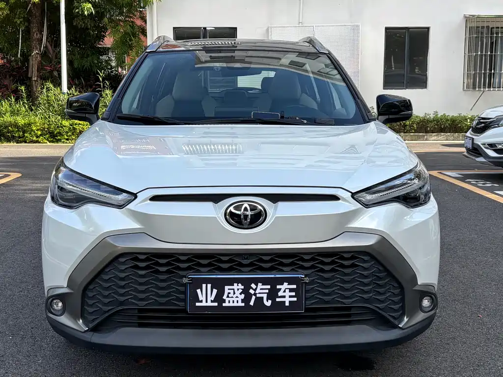 Toyota Frontlander 2022
