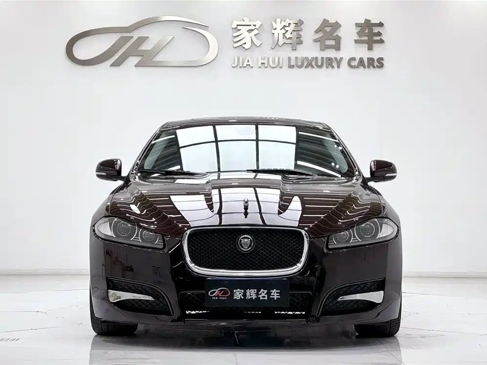 Jaguar XF 2013 — фото 2