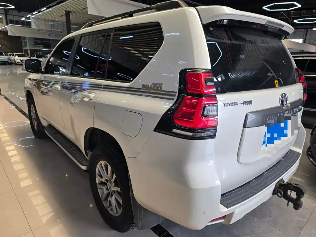Toyota Prado 2019