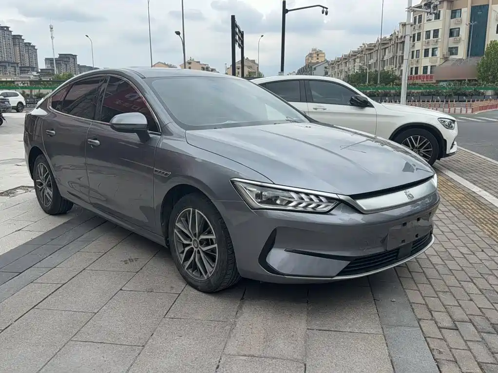 BYD Qin PLUS 2022 — фото 8