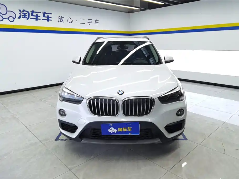 BMW X1 2019 — фото 2