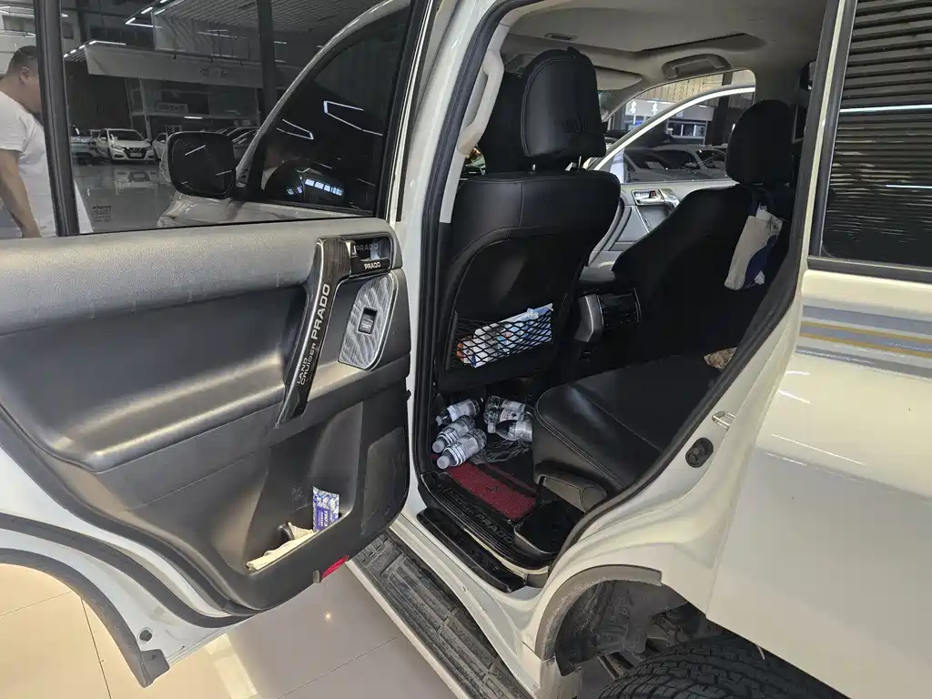 Toyota Prado 2019