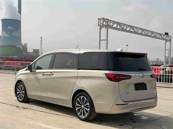 Buick GL8 2022