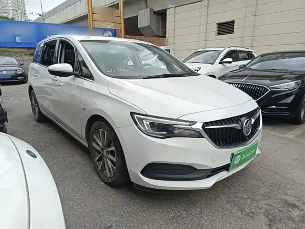 Buick GL6 2019