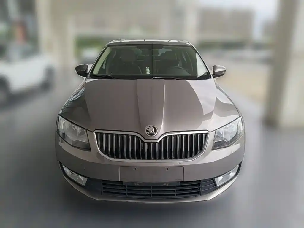 Skoda Octavia 2015 — фото 5