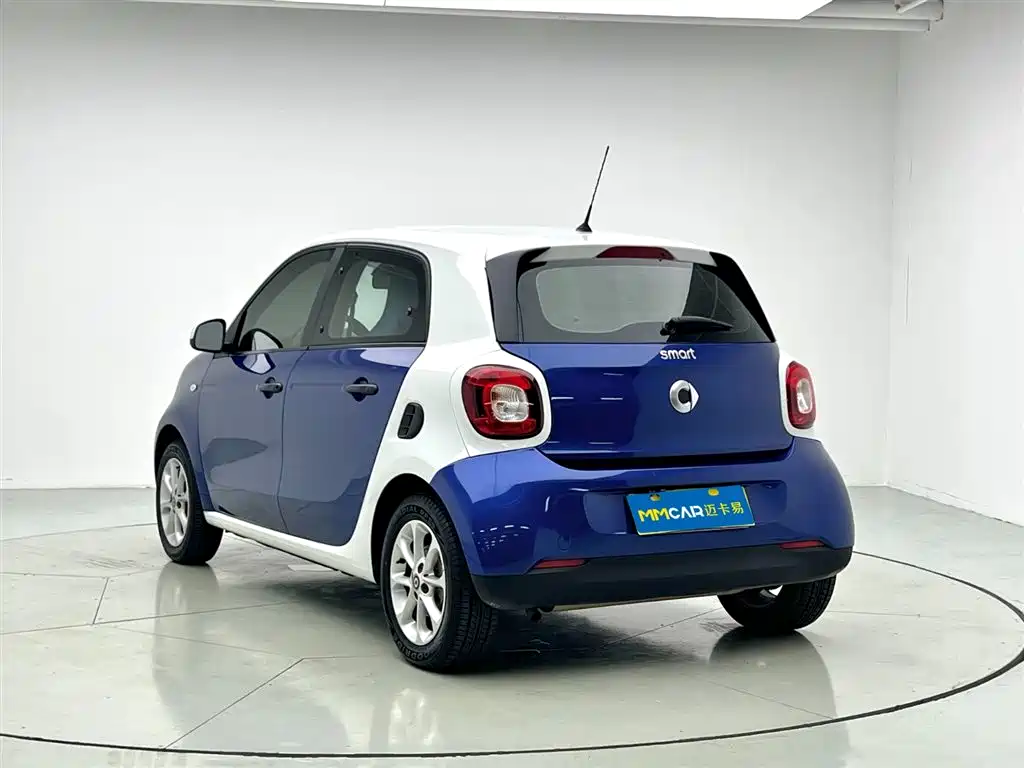 smart Forfour 2019 — фото 2