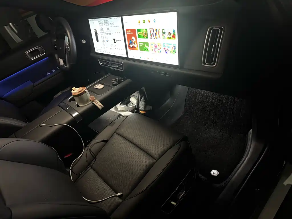 Li Auto Li L9 2025
