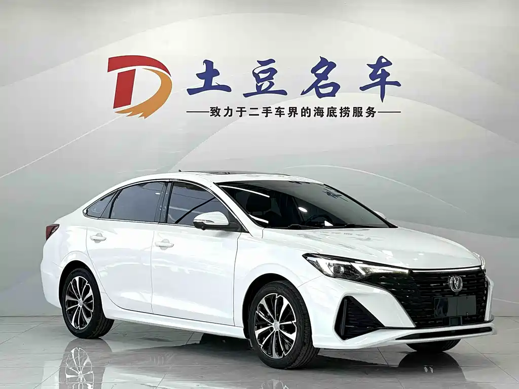 Changan Eado 2022 — фото 3