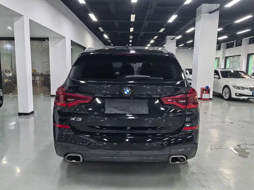 BMW X3 2021