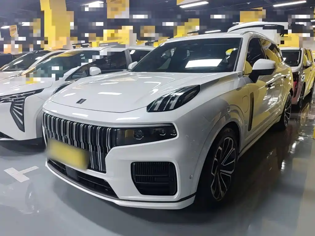Lynk & Co 09 EM-P 2023 — фото 2